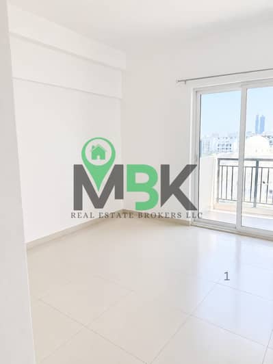 2 Bedroom Flat for Rent in Al Khail Heights, Dubai - WhatsApp Image 2026-08-28 at 11.52. 47 AM (1). jpeg 2 Bedroom Flat for Rent in Al Khail Heights, Dubai - WhatsApp Image 2026-08-28 at 11.52. 47 AM (1). jpeg