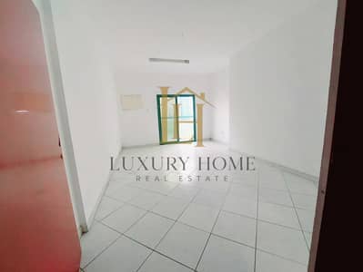 2 Schlafzimmer Wohnung zum Miete in Abu Shagara, Sharjah - 1001526063. jpg 2 Schlafzimmer Wohnung zum Miete in Abu Shagara, Sharjah - 1001526063. jpg