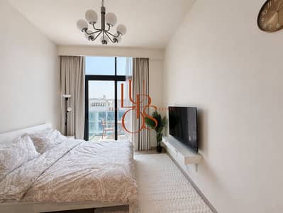 Studio de à à louer à Azizi Riviera, Dubai - Pool_Residence_06_Bedroom_Window_View. jpg Studio de à à louer à Azizi Riviera, Dubai - Pool_Residence_06_Bedroom_Window_View. jpg