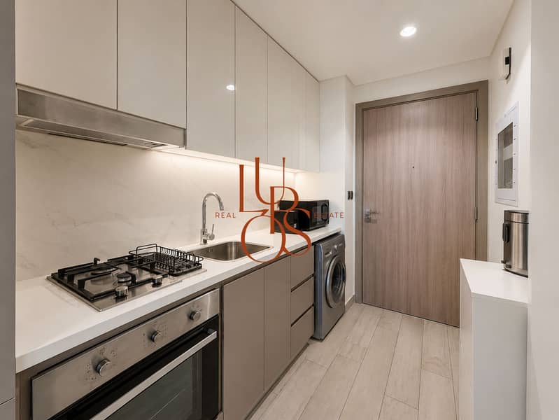 8 Pool_Residence_11_Galley_Kitchen. jpg