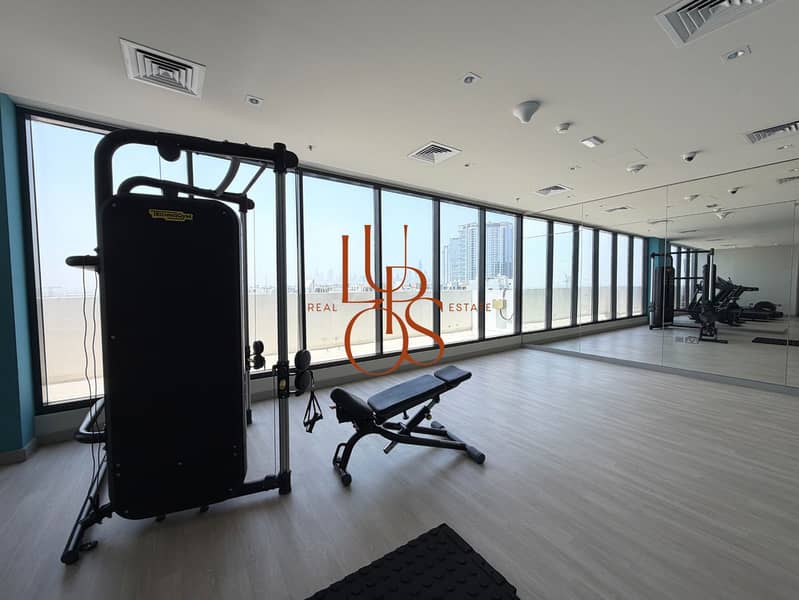 29 Pool_Residence_30_Gym_Strength_Equipment. jpg
