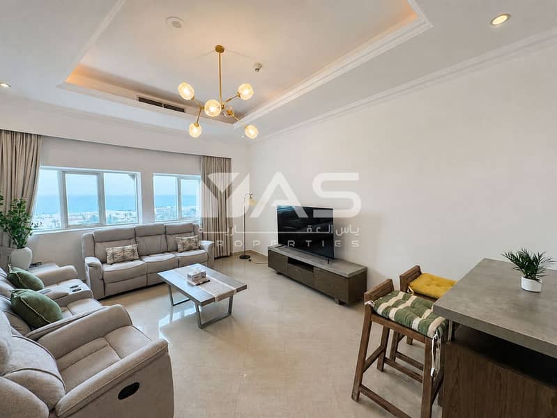 3 27-living-room-counter-wide-dslr. png