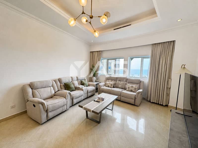 10 20-living-room-wide-seaview-dslr. png