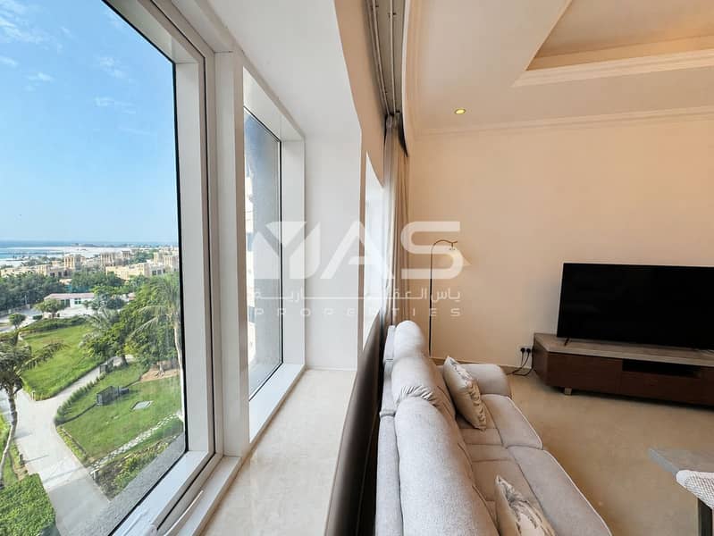 18 18-window-living-angle-dslr. png