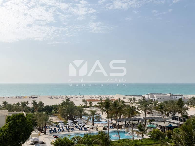 28 23-resort-beach-view-dslr. png