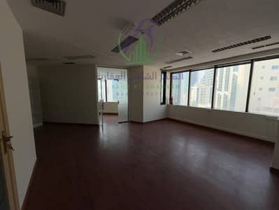 阿尔马贾兹， 夏尔迦 写字楼待租 - WhatsApp Image 2026-08-14 at 3.26. 43 PM. jpeg