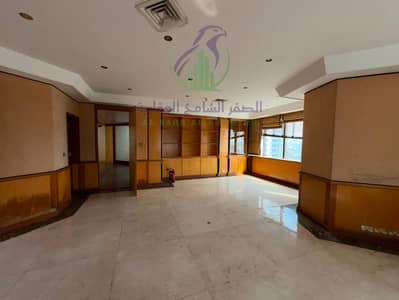 Shop for Rent in Al Majaz, Sharjah - WhatsApp Image 2026-08-14 at 3.21. 05 PM (3). jpeg Shop for Rent in Al Majaz, Sharjah - WhatsApp Image 2026-08-14 at 3.21. 05 PM (3). jpeg