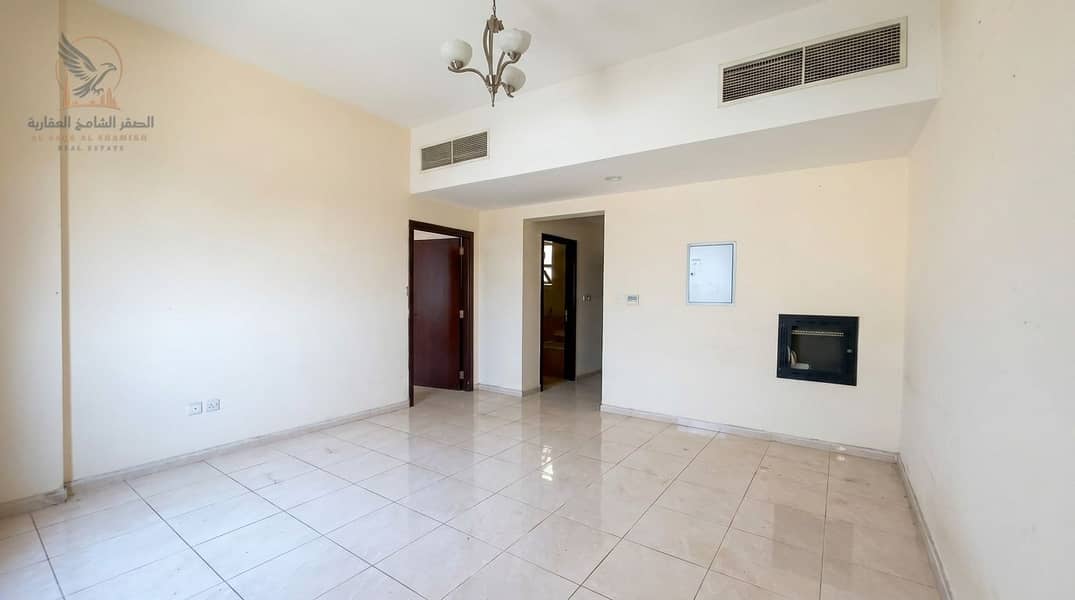 9 Real_estate_photo_enhancement_in…_202608281913. jpeg