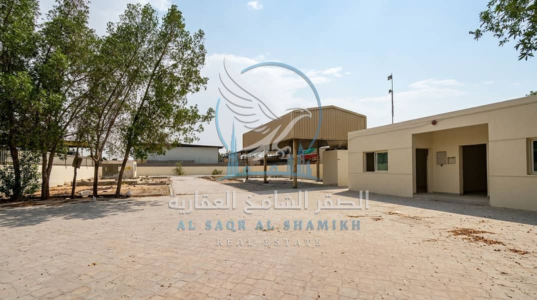 2 حوطة للإيجار في الصجعة على شارع رئيسي مساحة 20,000 قدم مربع كهرباء 32 كيلوواط بسعر 250,000 درهم5. jpeg