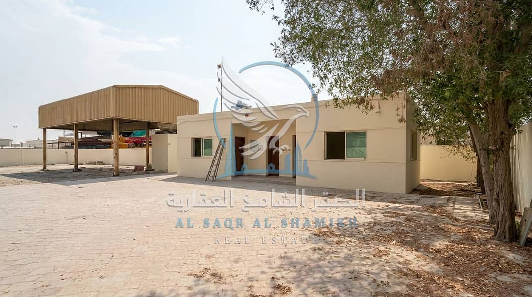 5 حوطة للإيجار في الصجعة على شارع رئيسي مساحة 20,000 قدم مربع كهرباء 32 كيلوواط بسعر 250,000 درهم3. jpeg