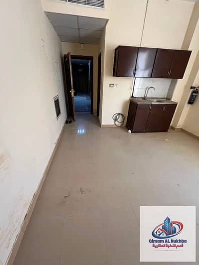 Studio for Rent in Al Qulayaah, Sharjah - WhatsApp Image 2026-08-26 at 11.31. 59 AM. jpeg