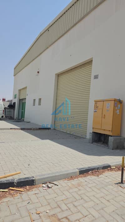 Warehouse para en Venta en Al Sajaa Industrial, Sharjah - 9b0a6944-ab34-4689-9311-89d7242295ae. jpeg