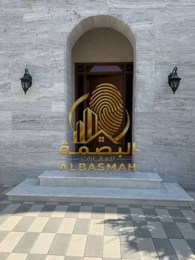 Villa de 5 chambres à à vendre à Muzairah, Sharjah - 48cc98a5-6eb6-4a4a-8479-f37d5a0fbfd4. jpg Villa de 5 chambres à à vendre à Muzairah, Sharjah - 48cc98a5-6eb6-4a4a-8479-f37d5a0fbfd4. jpg