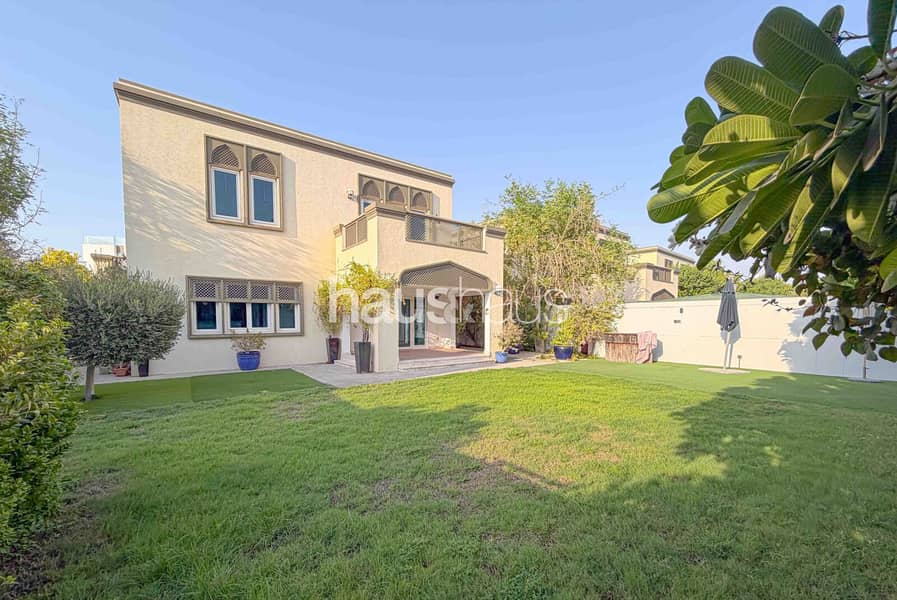 Вилла в Джумейра Парк,Район 7, 3 cпальни, 300000 AED - 16325114 Вилла в Джумейра Парк,Район 7, 3 cпальни, 300000 AED - 16325114