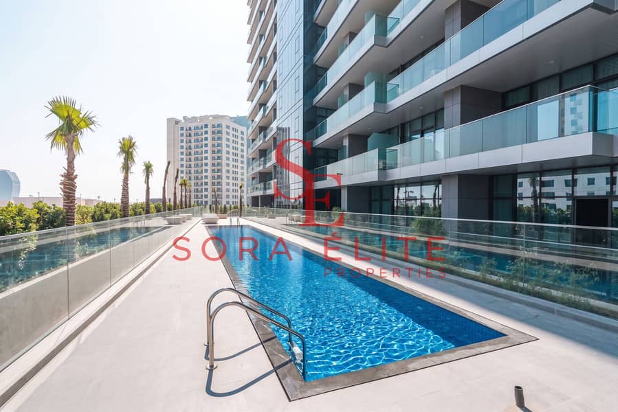 19 Lap Pool3. JPG