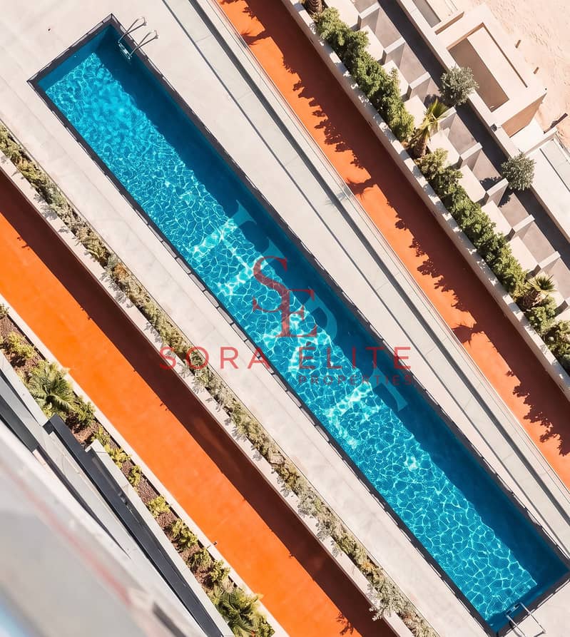 25 Lap Pool1. JPG