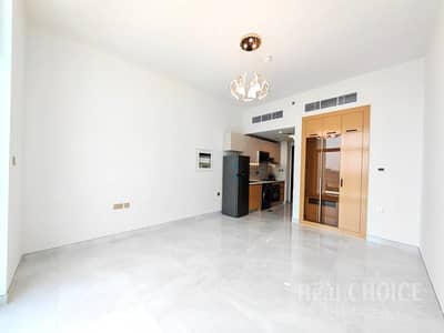 استوديو  للايجار في أرجان، دبي - شقة في سكايز من دانوب،أرجان 40000 درهم - 16326542