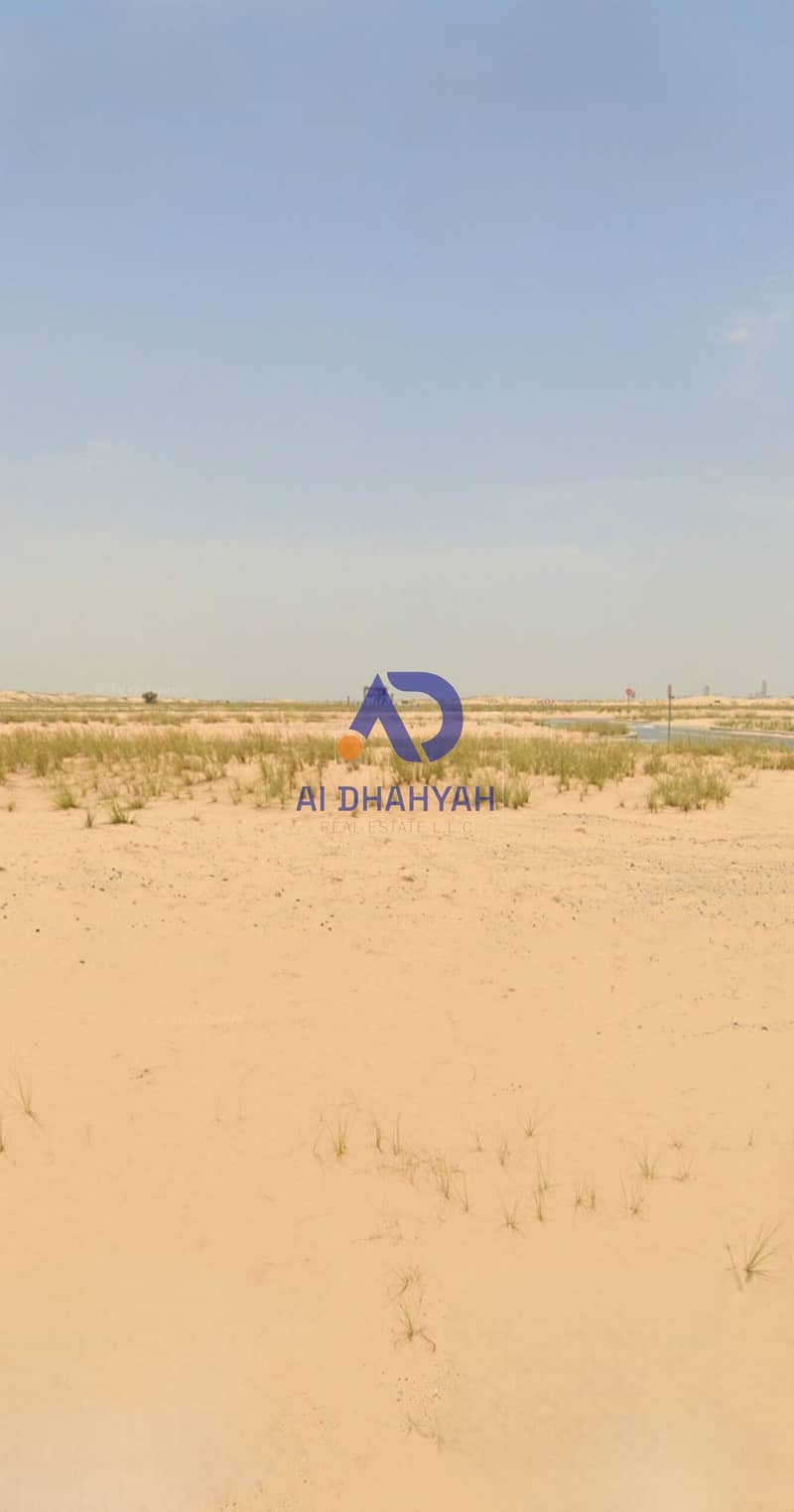 2 1000684825. jpg