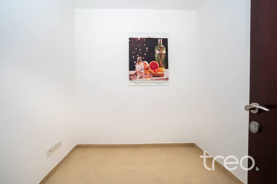 24 St 02, V 007, Reem 2 - 6. jpg