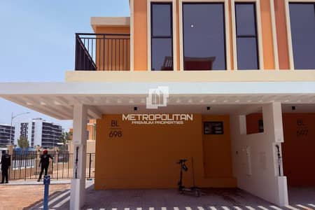 5 habitaciones Townhouse para en Alquiler en DAMAC Lagoons, Dubai - Casa adosada en DAMAC Lagoons，Portofino, 5 dormitorios, 219998 AED - 16327554