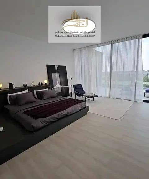 7 4729. jpg