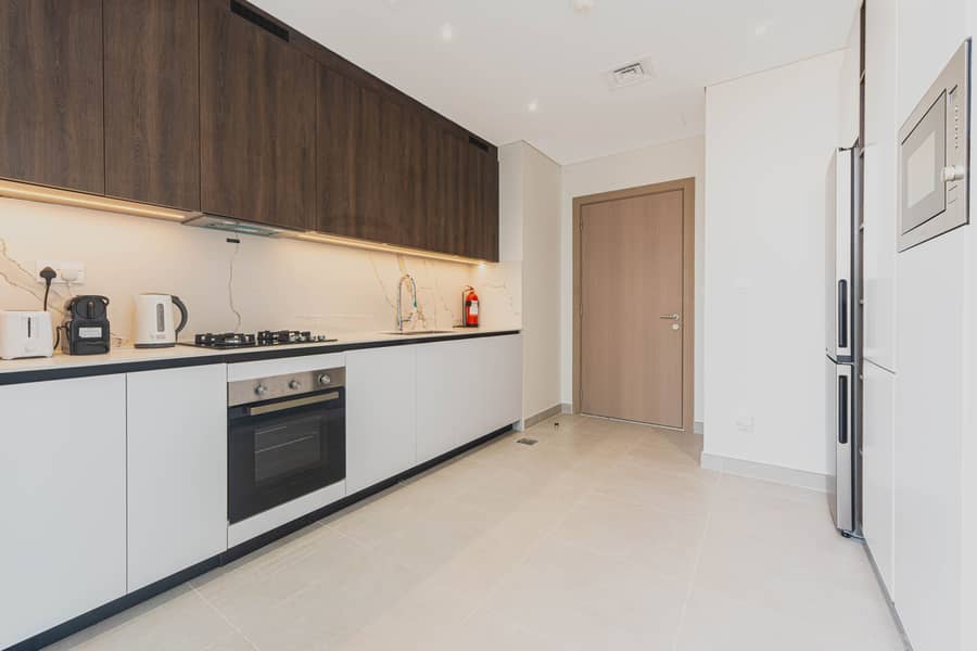 8 kitchen 1.2. jpg