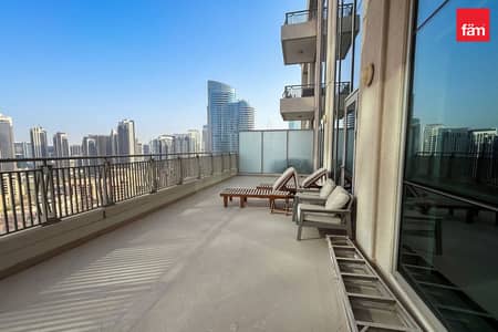 1 Bedroom Apartment for Rent in Downtown Dubai, Dubai - Large Terrace | High Floor | Unfurnished | Bright