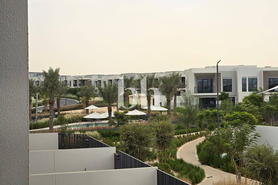 23 images image img