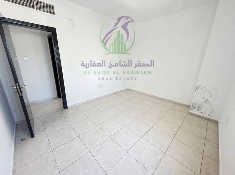 6 Repainting_interior_walls_white_202608301044 (1). jpeg