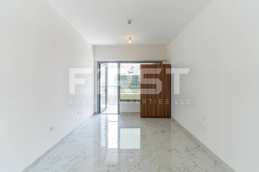 4 Studio Apt Oasis Residences Masdar City Abu Dhabi UAE (2). jpg