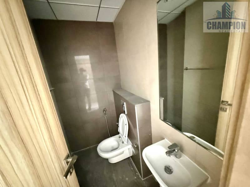 9 7b09fe3b-2413-4611-acc8-f8cb186000ce. jpg