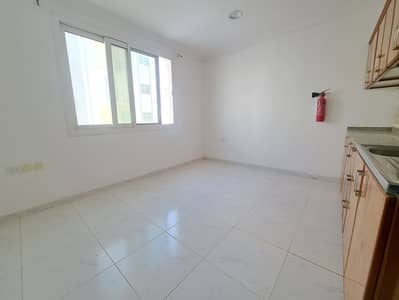 Studio for Rent in Muwaileh, Sharjah - 20260801_154458. jpg Studio for Rent in Muwaileh, Sharjah - 20260801_154458. jpg