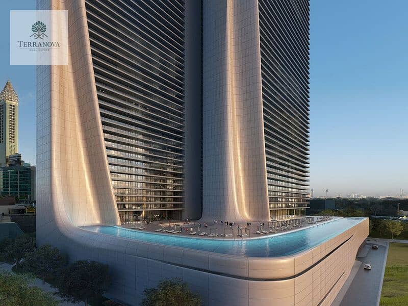 4 podium-pool-corner. jpg
