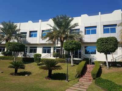 فیلا في البرشاء 1 البرشاء 4 غرف 145000 درهم - 4506979 فیلا في البرشاء 1 البرشاء 4 غرف 145000 درهم - 4506979