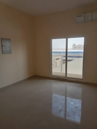 Labour Camp para en Alquiler en Umm Al Thuoob, Umm Al Quwain - WhatsApp Image 2026-08-30 at 4.04. 09 PM. jpeg