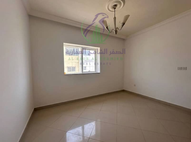 8 Repainting_interior_walls_white_202608301402 (11). jpeg