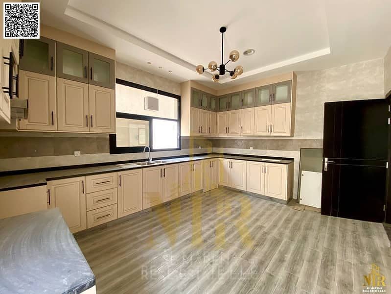 26 861758021-800x600. jpeg