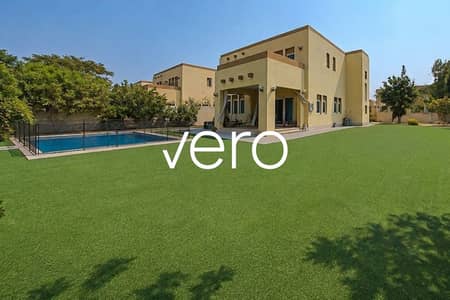 3 Slaapkamers Villa te Huur in Jumeirah Park, Dubai - Photo 1