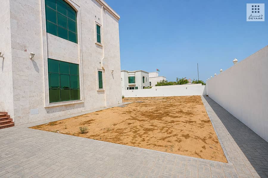 17 Nad Al Shiba 4 - BIN Not Provided - Unit Not Provided-03. jpg