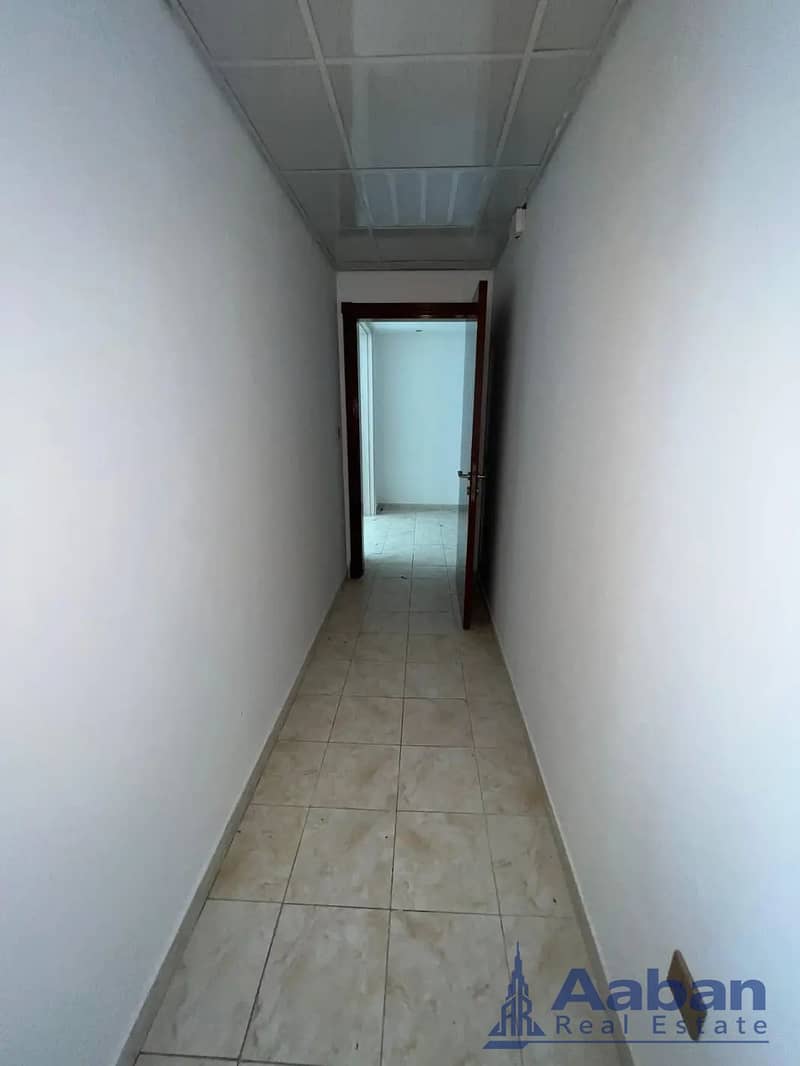9 852369358-1066x800. webp