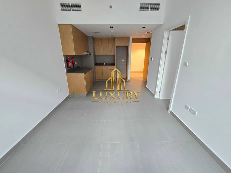 2 20260804_182058. jpg