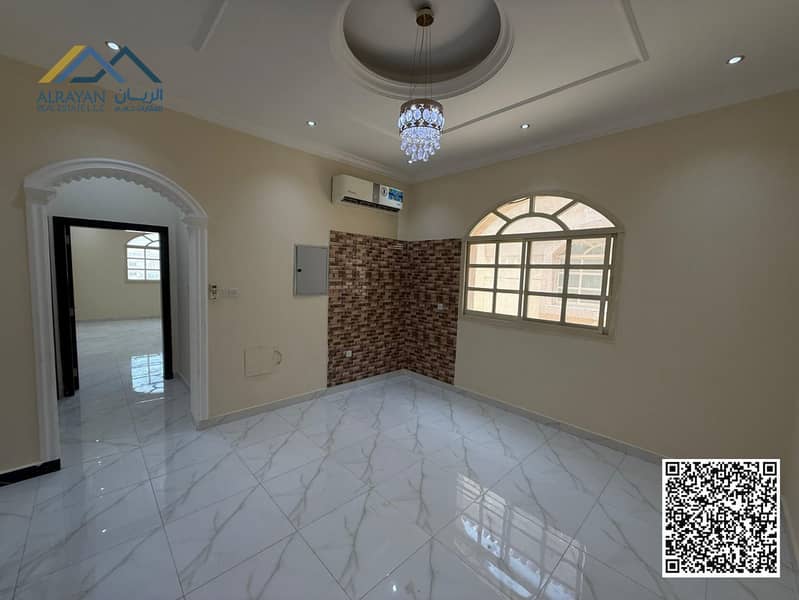 16 8749fe14-ed44-4651-aa51-3d05edeb6720. jpg
