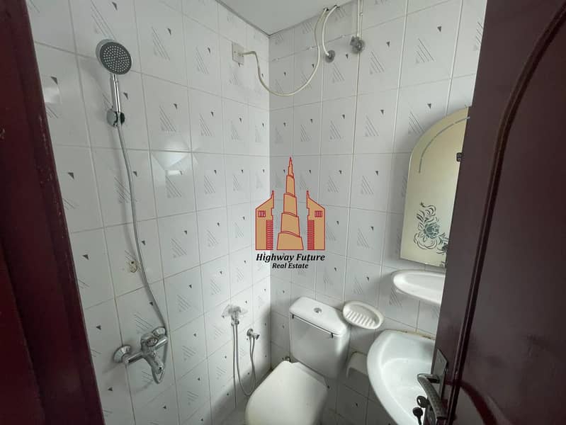 8 59894. jpg