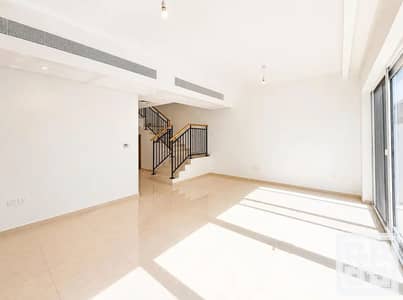 4 Cпальни Таунхаус в аренду в Дамак Хиллс 2, Дубай - 852472670-1066x800. webp