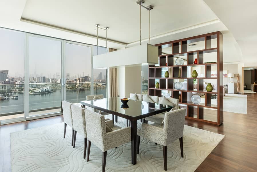 9 Dining Area 1. JPG