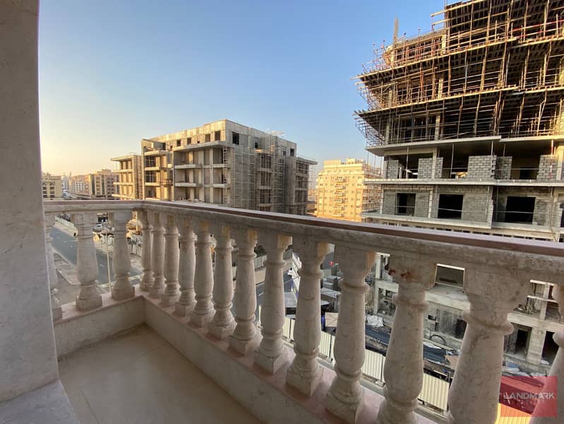 13 WhatsApp Image 2025-02-04 at 17.20. 38_73bcc3f6. jpg