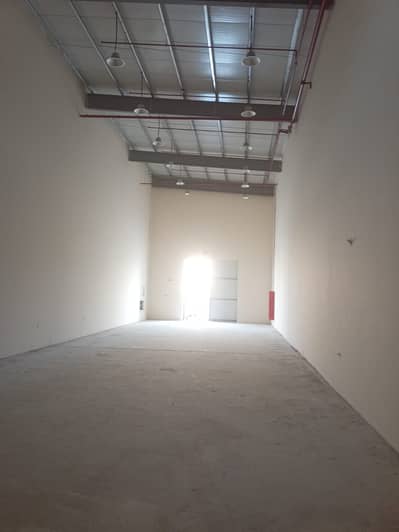 Warehouse te Huur in Umm Al Thuoob, Umm Al Quwain - WhatsApp Image 2026-08-30 at 4.58. 10 PM (1). jpeg