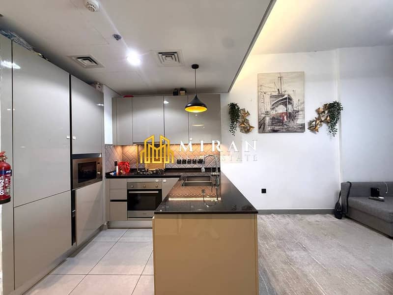 Spacious 2BR + Maid’s Room - Family Layout Spacious 2BR + Maid’s Room - Family Layout