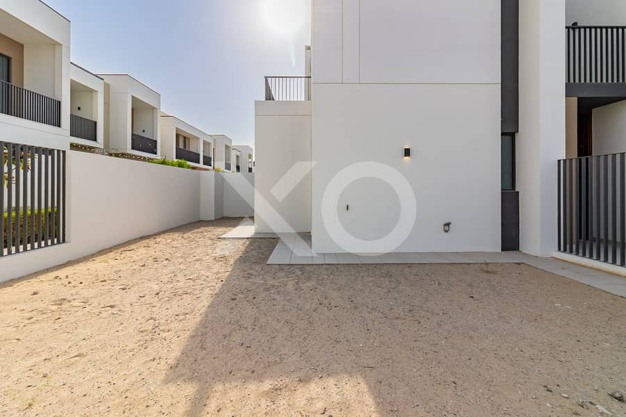 9 DHEL4029_HDR. jpg