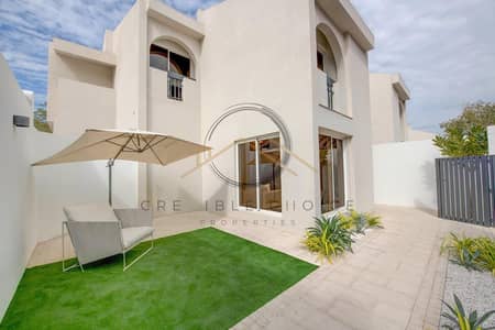 4 habitaciones Villa para en Alquiler en Jumeirah, Dubai - 01. jpg